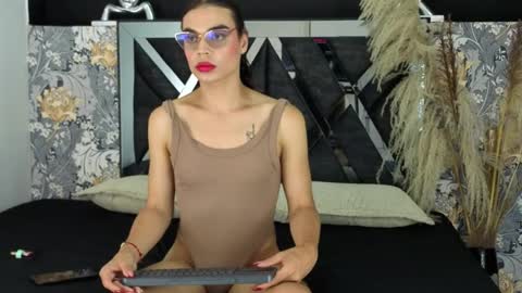 Adrian and Camii online show from 04/07/26, 04:46