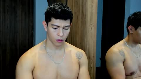 Adrian del Mar online show from 05/02/26, 04:45