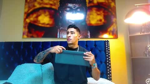   online show from 02/25/25, 11:41