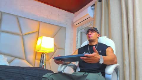   online show from 02/27/25, 11:31