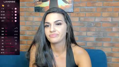 Adriana online show from 09/26/25, 09:30