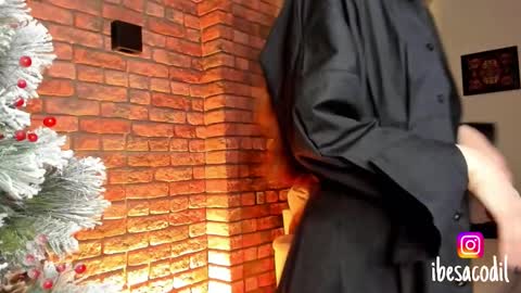 Adri online show from 12/24/24, 01:59