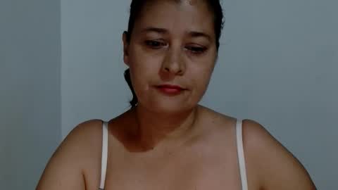 Adriana milf online show from 09/20/25, 06:14