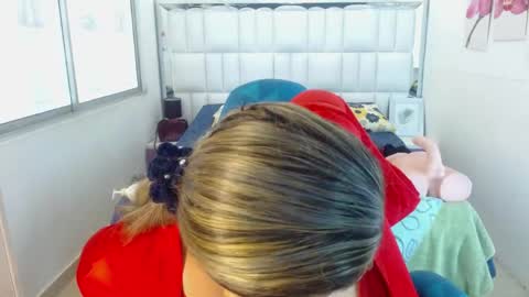 ADRIANA online show from 05/02/26, 08:47