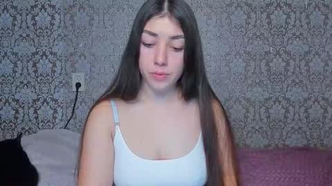 Adriana online show from 12/21/25, 06:04