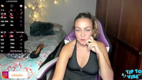 Adriana Paredes  online show from 12/16/25, 11:48