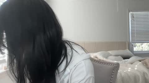 Adrianna  online show from 01/28/25, 06:17