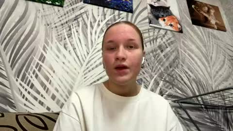 Michelle online show from 06/08/26, 12:16