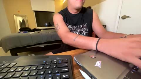 adriannn222 online show from 11/22/25, 01:37