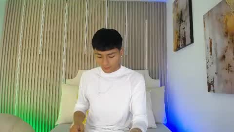 adrianstark_ online show from 06/24/26, 12:37