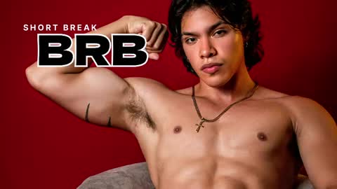 adriel_escalante online show from 05/10/26, 04:28