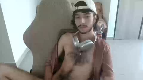 Snapshot of adrien_polo chatting on 02/19/26, 03:19 adrien_polo online show from 02/19/26, 03:19