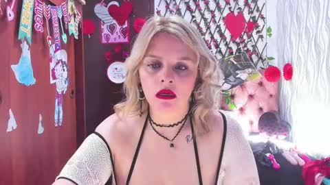 adriiana_fox_ online show from 02/22/25, 07:03