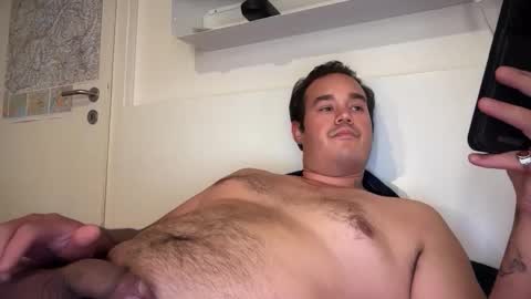 Snapshot of adriiiiiiiiano chatting on 09/14/25, 09:14 adriiiiiiiiano online show from 09/14/25, 09:14