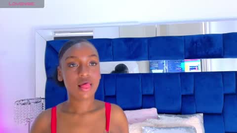 Adry online show from 03/10/25, 06:34