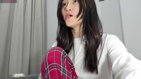 Aenie online show from 02/19/25, 01:50