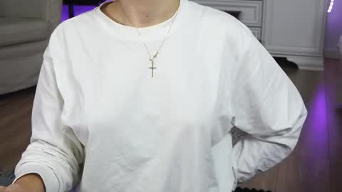 Aelia online show from 01/13/26, 05:24