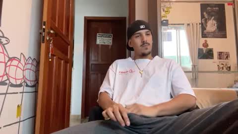 Luci online show from 09/25/25, 08:45