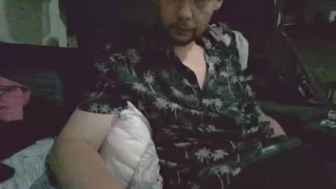 Snapshot of aeroslayer chatting on 12/17/25, 05:52 aeroslayer online show from 12/17/25, 05:52