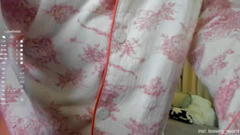 Naomi My instagram account - teasing naomi online show from 12/18/25, 04:18