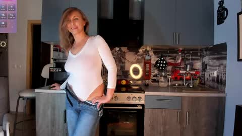 OneAfa online show from 04/11/26, 10:19