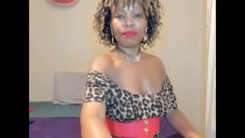 AfricanSquirtQueen online show from 02/21/26, 12:22