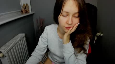 Afina online show from 02/08/25, 11:22