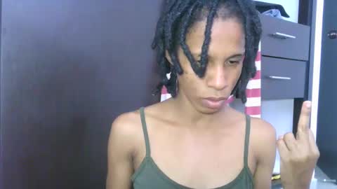 Snapshot of africadeluxe chatting on 01/21/25, 04:58 Africa online show from 01/21/25, 04:58