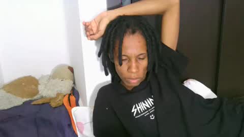 Snapshot of africadeluxe chatting on 02/16/25, 07:27 Africa online show from 02/16/25, 07:27