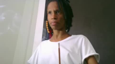 Snapshot of africadeluxe chatting on 02/20/25, 08:47 Africa online show from 02/20/25, 08:47