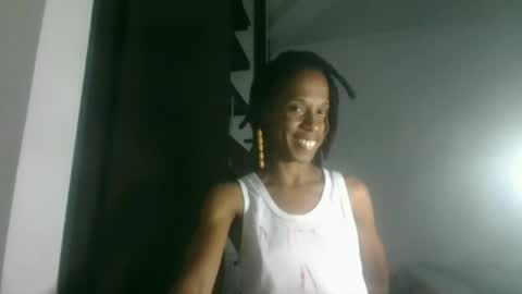 Snapshot of africadeluxe chatting on 02/22/25, 10:31 Africa online show from 02/22/25, 10:31