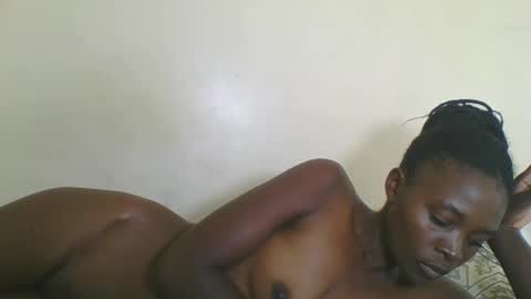 Snapshot of africancutegal chatting on 02/09/26, 12:53 Yvonne online show from 02/09/26, 12:53