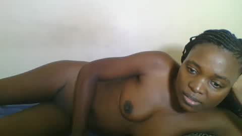 Snapshot of africancutegal chatting on 04/10/26, 09:30 Yvonne online show from 04/10/26, 09:30