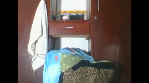 PHOEBE online show from 03/08/26, 06:44