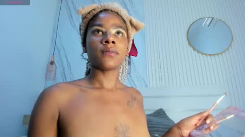 Afro Luna online show from 01/08/26, 10:06