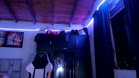 afrodita096 online show from 02/22/25, 03:45