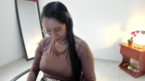 Lorena online show from 03/06/26, 02:57