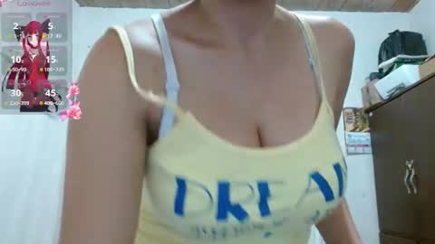 Snapshot of afrodita_024 chatting on 06/15/26, 12:40 afrodita_024 online show from 06/15/26, 12:40