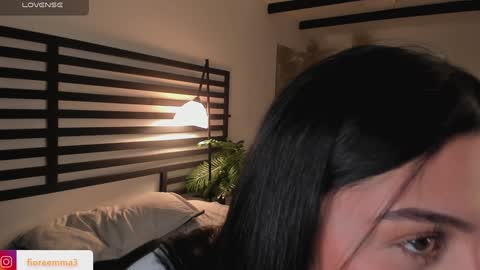 Emma online show from 01/23/25, 02:12