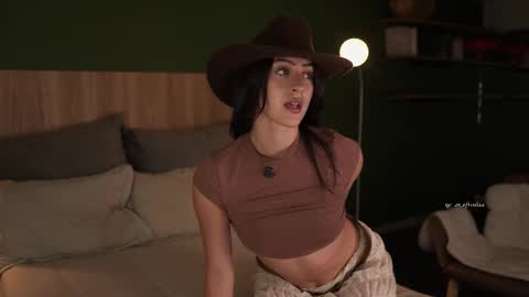 Emma online show from 03/26/26, 11:21