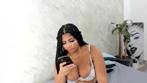 Afrodita Ross online show from 09/17/25, 12:18