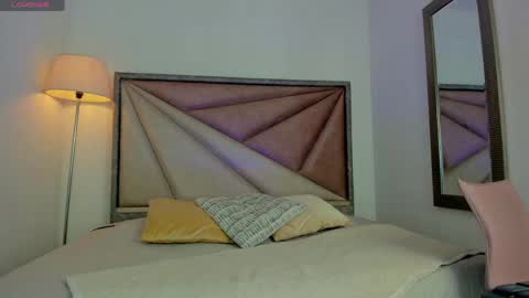    online show from 04/04/26, 05:54