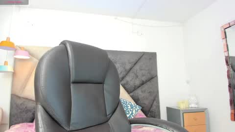    online show from 05/21/26, 05:53