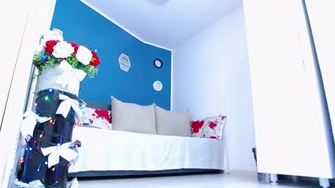 Amalia online show from 12/23/24, 04:50