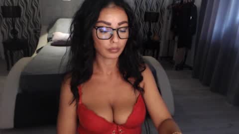 Afro online show from 09/23/25, 01:58