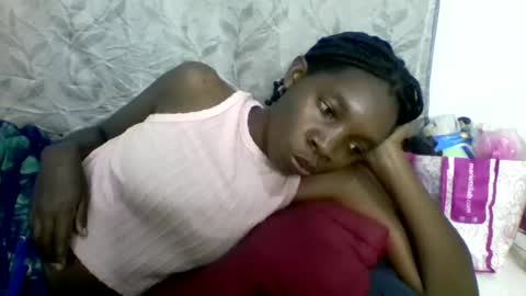 Snapshot of afronubians_ chatting on 02/06/25, 02:37 pink and josphen online show from 02/06/25, 02:37