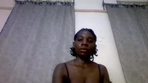 Snapshot of afronubians_ chatting on 02/06/25, 05:40 pink and josphen online show from 02/06/25, 05:40