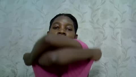 Snapshot of afronubians_ chatting on 02/17/25, 04:26 pink and josphen online show from 02/17/25, 04:26