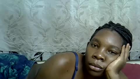 Snapshot of afronubians_ chatting on 02/24/25, 01:53 pink and josphen online show from 02/24/25, 01:53