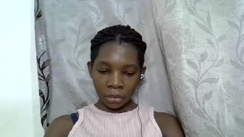 Snapshot of afronubians_ chatting on 02/25/25, 05:52 pink and josphen online show from 02/25/25, 05:52